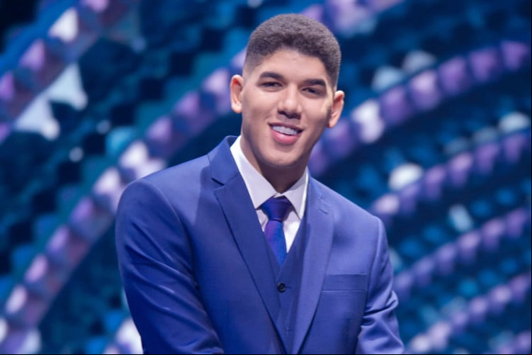 Com filho mais novo internado na UTI, Zé Vaqueiro detalha que está sempre "ligado em qualquer emergência" que envolva a família
