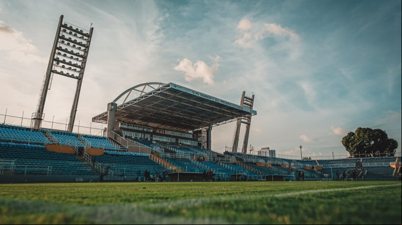 Imagens do estádio Presidente Vargas, em Fortaleza, 