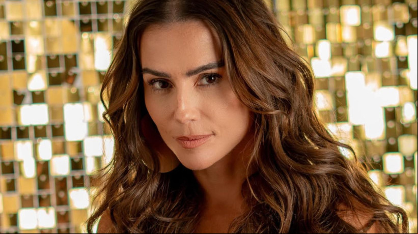 Deborah Secco vai apresentar programa sobre trisal na Globo 