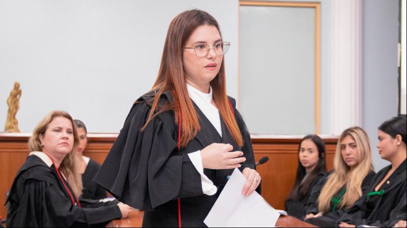 Os alunos da Unichristus alcanÃ§aram vÃ¡rios primeiros lugares entre as instituiÃ§Ãµes particulares nas aprovaÃ§Ãµes da OAB, como no 38Âº e 39Âº exames. Os resultados foram divulgados pela OAB 